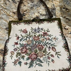 Vintage Floral Tapestry Women's Purse